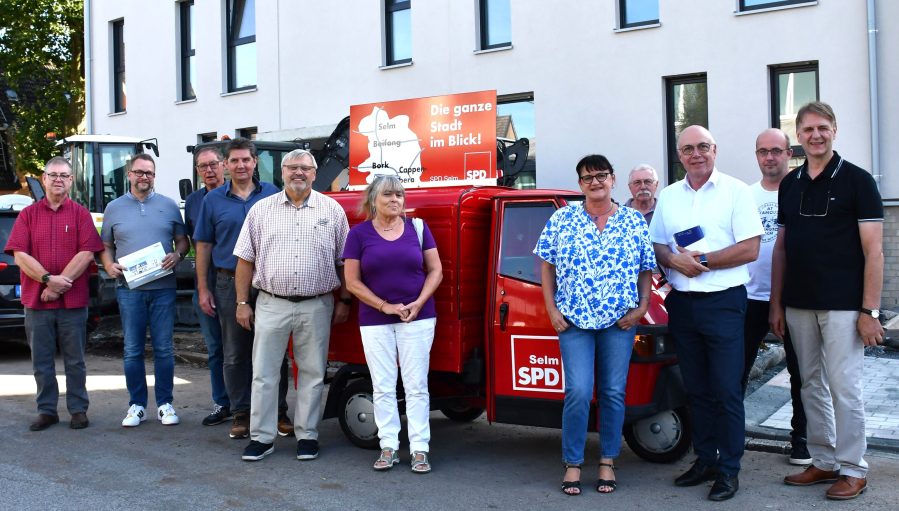 Besuch des Mehrgenerationenprojektes der UKBS an der Schulstraße.
